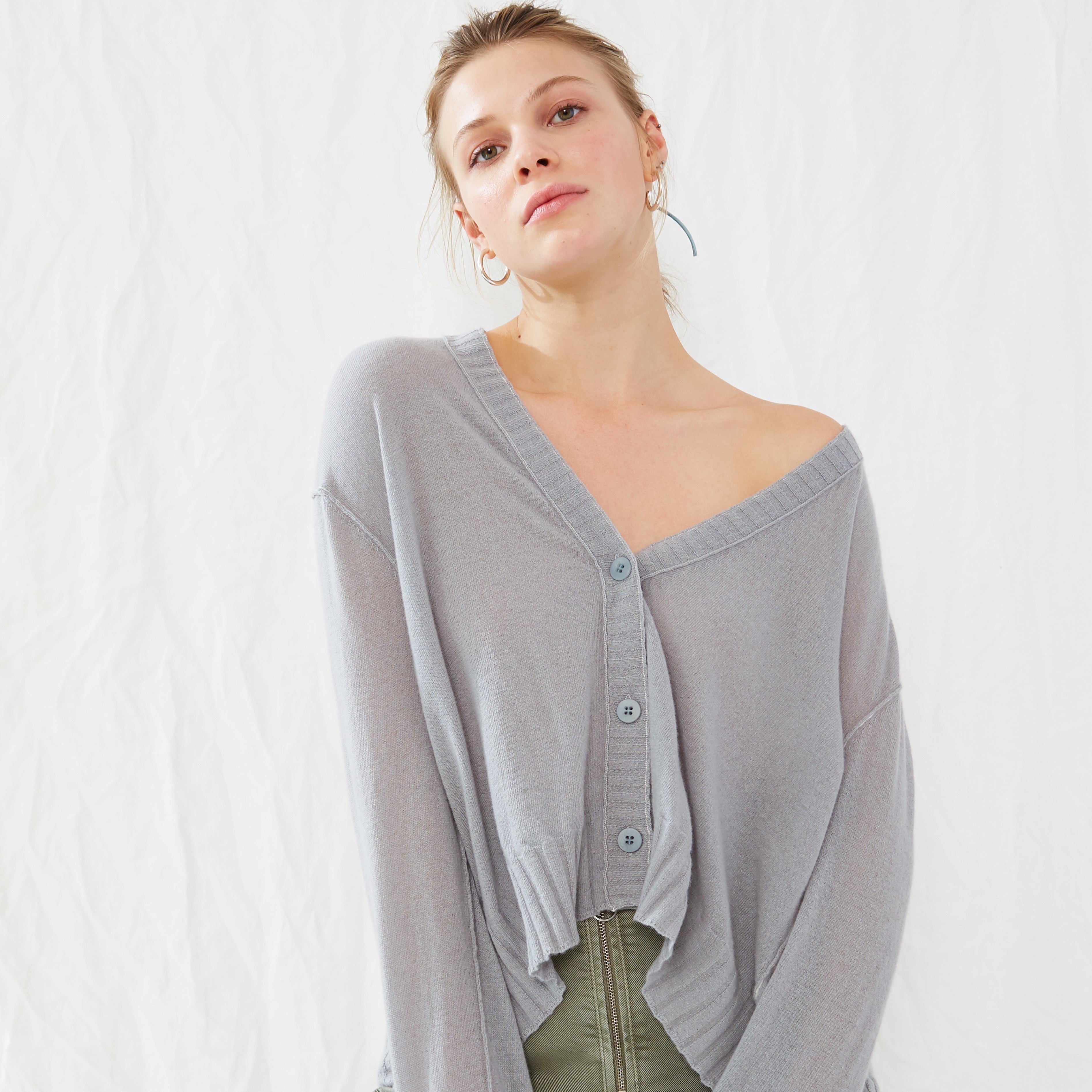 Inhabit hotsell cashmere cardigan